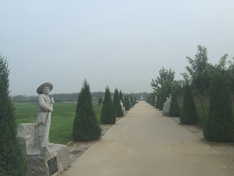 龙凤园公墓